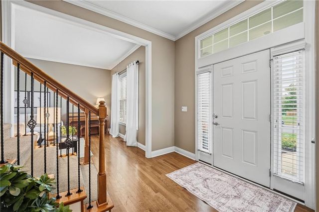 13813 Richards Street, Overland Park, KS 66221