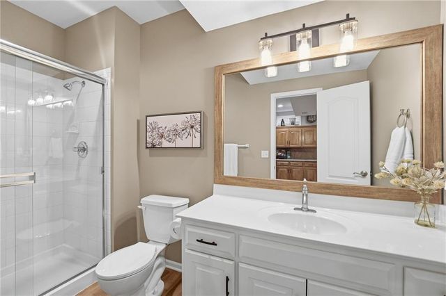 13813 Richards Street, Overland Park, KS 66221