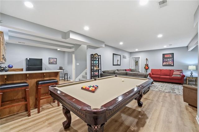 13813 Richards Street, Overland Park, KS 66221