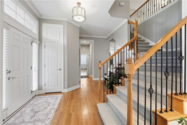 13813 Richards Street, Overland Park, KS 66221