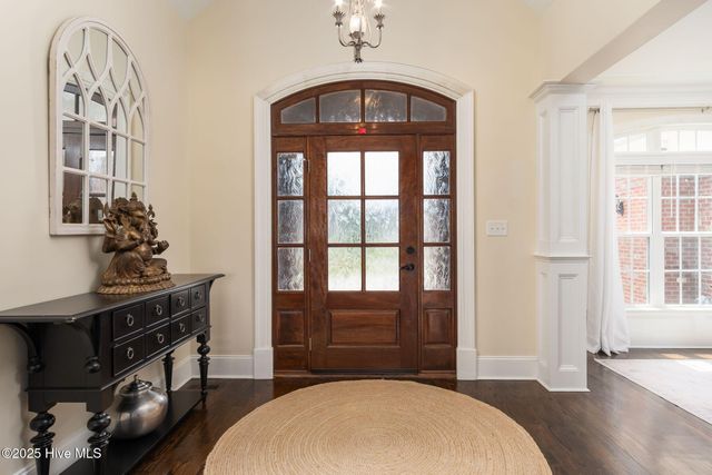 111 Rollingwood Drive, New Bern, NC 28562