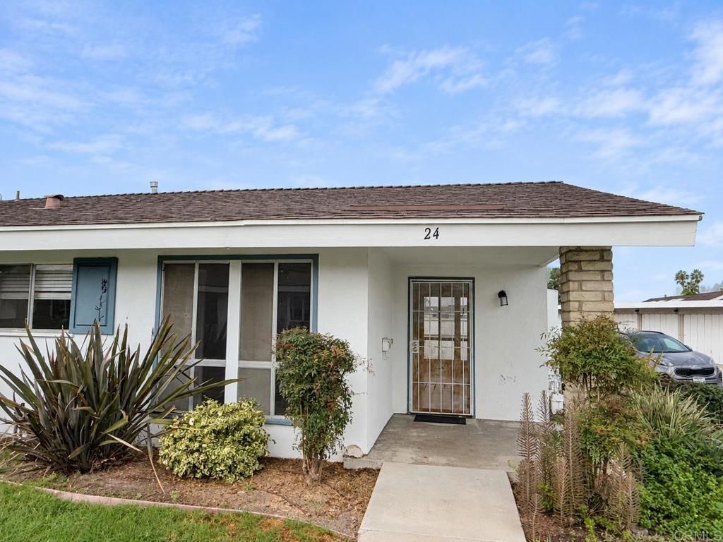 3615 Vista Bella 24, Oceanside, CA 92057 — photo 2