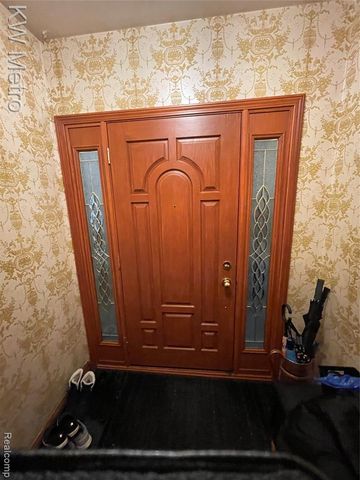 17318 Westover Road, Southfield, MI 48075