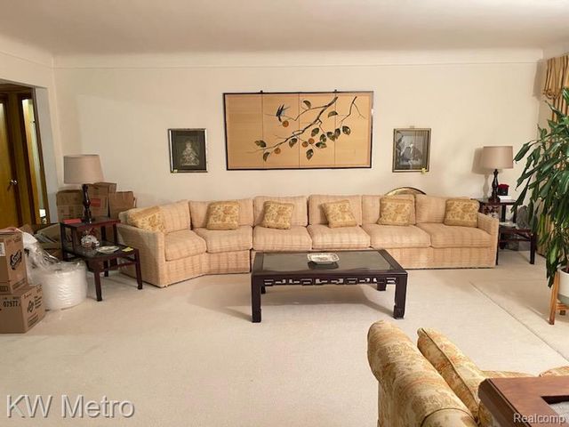 17318 Westover Road, Southfield, MI 48075