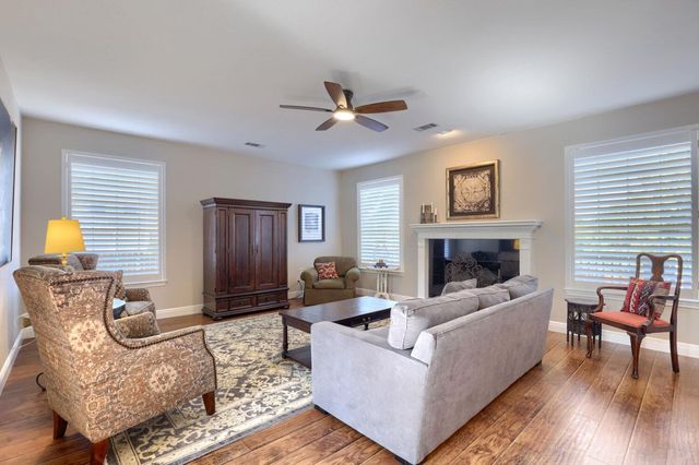 2801 Lenwood CT, Austin, TX 78738