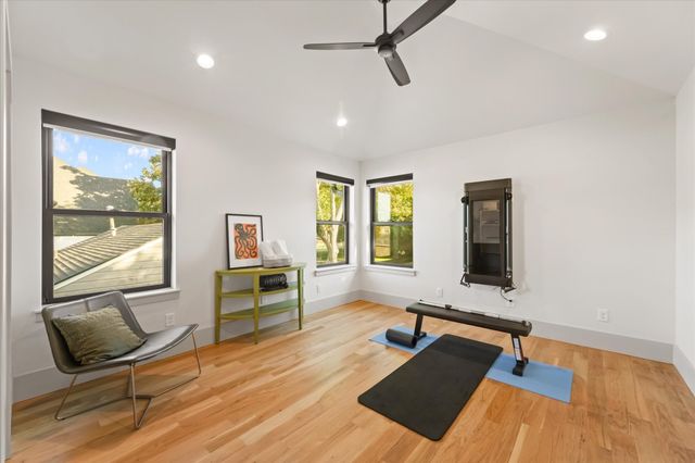 2637 Dixiana Drive, Farmers Branch, TX 75234