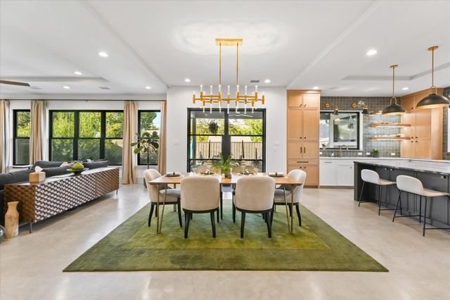 2637 Dixiana Drive, Farmers Branch, TX 75234