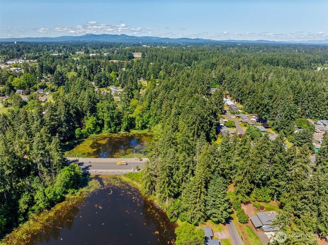 6235 6th Avenue SE, Lacey, WA 98503