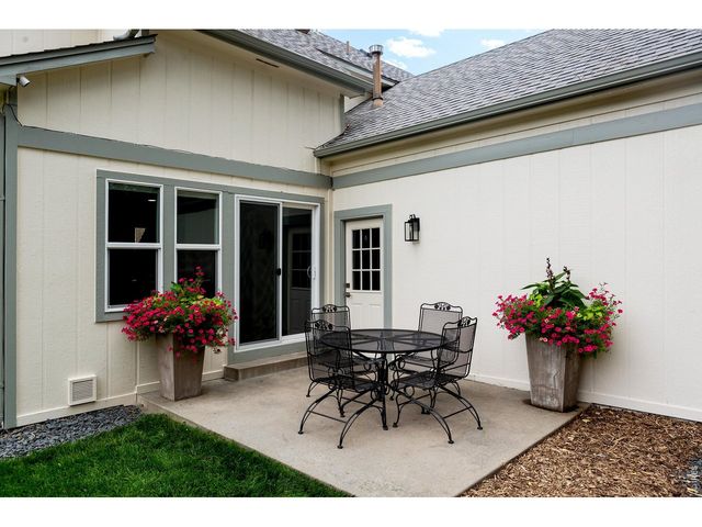 806 Butte Pass Dr, Fort Collins, CO 80526