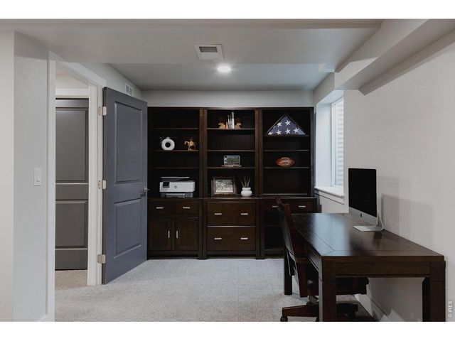 806 Butte Pass Dr, Fort Collins, CO 80526