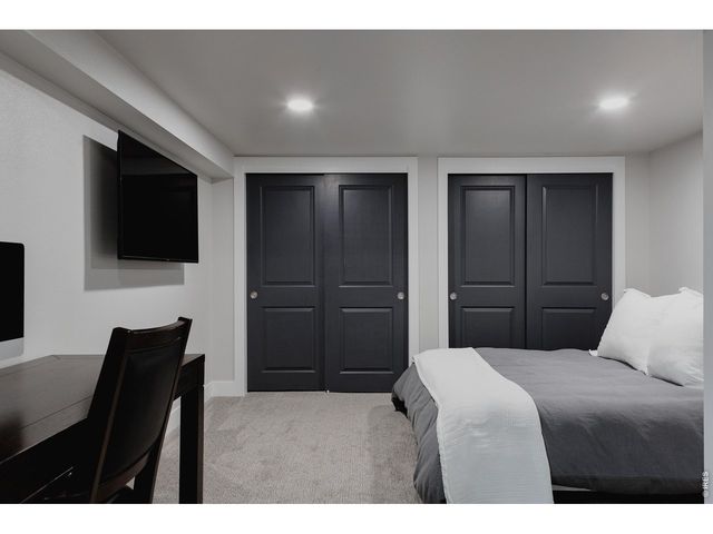 806 Butte Pass Dr, Fort Collins, CO 80526