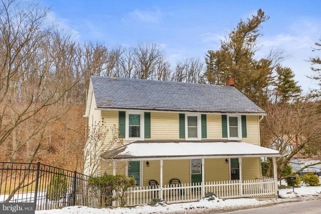 1988 WINDY HILL RD, New Freedom, PA 17349