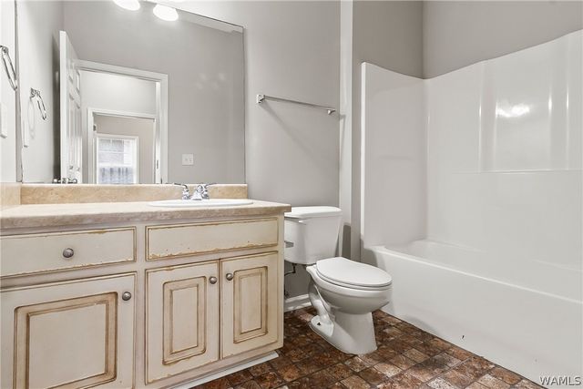 12945 GARDEN CREEK, Northport, AL 35473