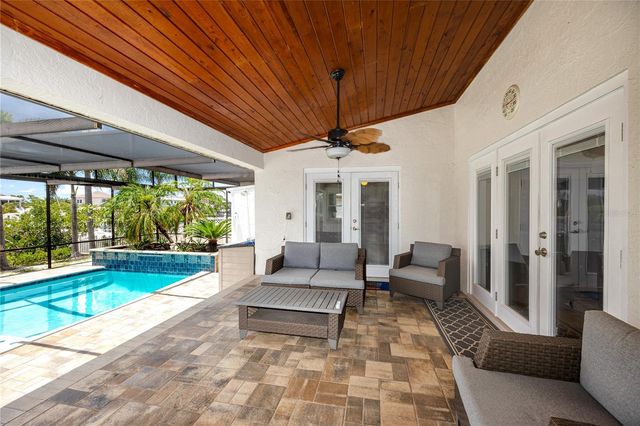 1116 KINGFISH PLACE, Apollo Beach, FL 33572