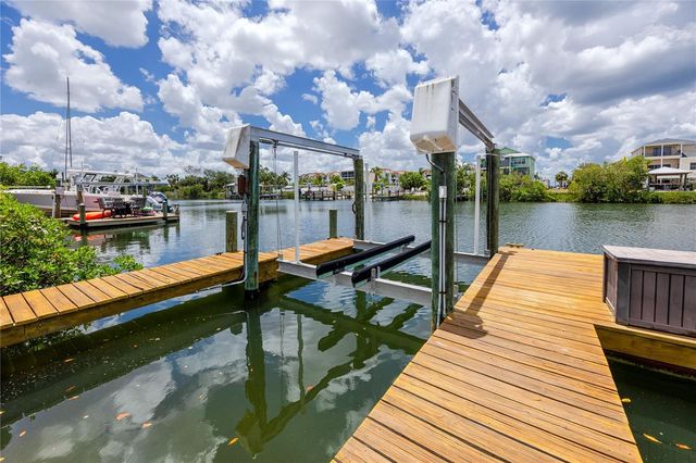 1116 KINGFISH PLACE, Apollo Beach, FL 33572