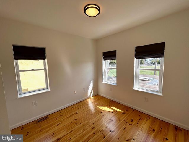 2653 CEDAR ST, Philadelphia, PA 19125