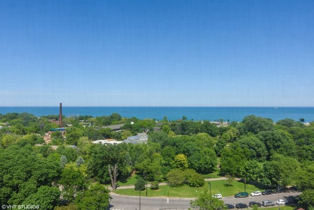 2000 N Lincoln Park West Parkway 905, Chicago, IL 60614