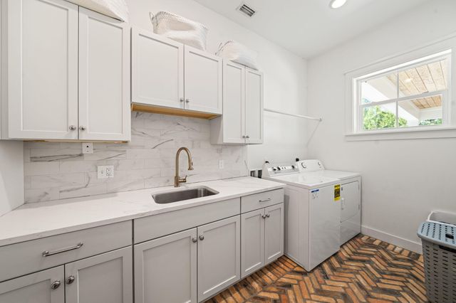 578 W Point Washington Road, Santa Rosa Beach, FL 32459