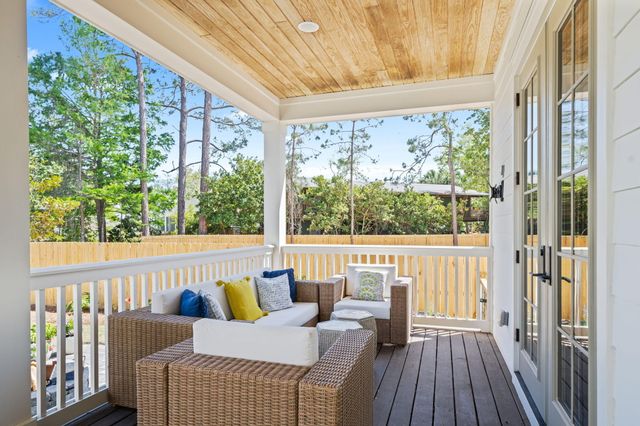 578 W Point Washington Road, Santa Rosa Beach, FL 32459