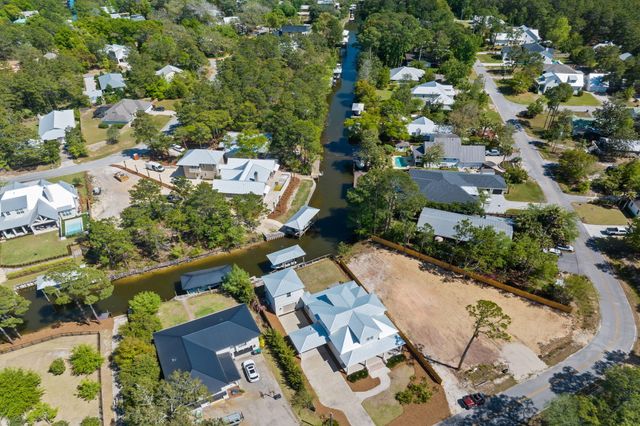 578 W Point Washington Road, Santa Rosa Beach, FL 32459