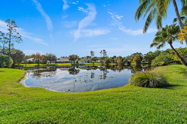 2650 SW Windship Way, Stuart, FL 34997