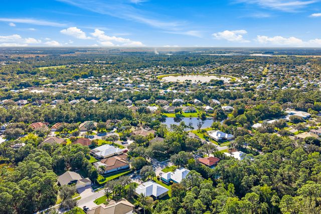 2650 SW Windship Way, Stuart, FL 34997