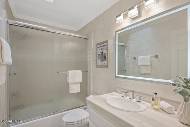 1300 Lakewood Court, Westlake Village, CA 91361