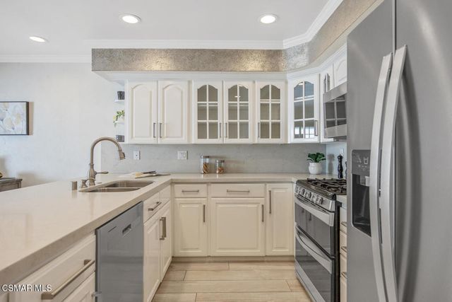 1300 Lakewood Court, Westlake Village, CA 91361