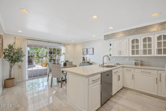 1300 Lakewood Court, Westlake Village, CA 91361