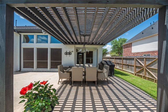 8911 Helena Bend, Missouri City, TX 77459