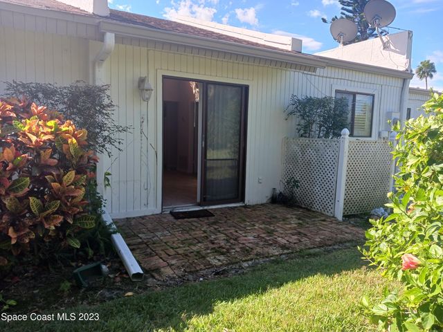 408 Hawthorne Court, Indian Harbour Beach, FL 32937