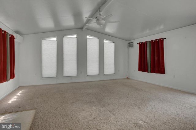 123-125 KENNEDY STREET, Chambersburg, PA 17202
