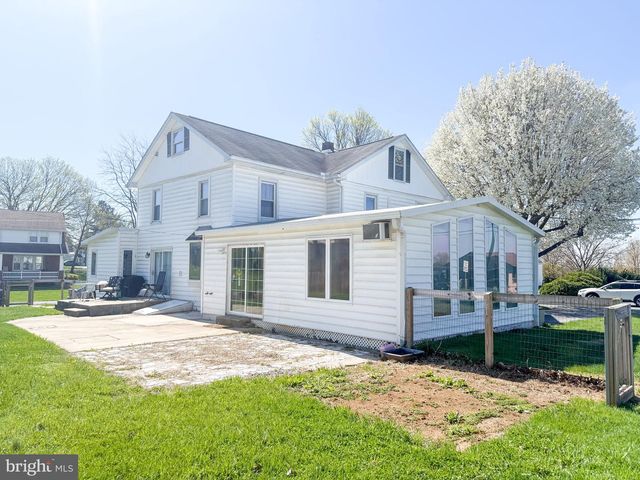 123-125 KENNEDY STREET, Chambersburg, PA 17202