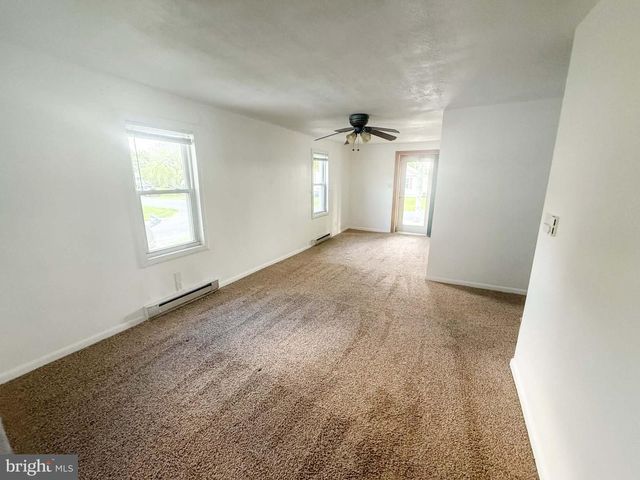 123-125 KENNEDY STREET, Chambersburg, PA 17202