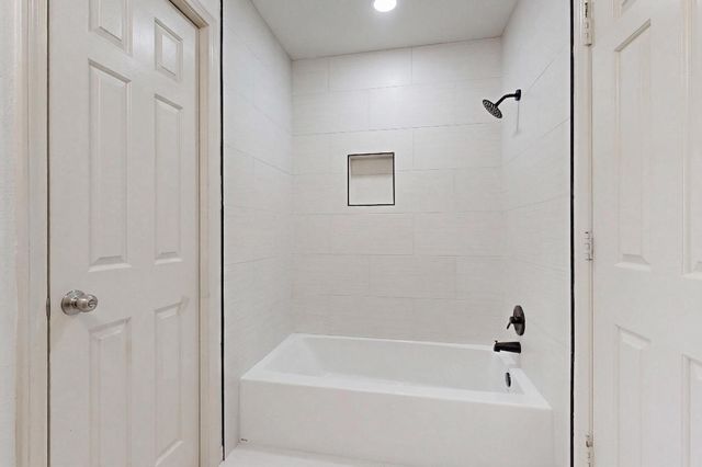 925 Cedar Terrace, Cedar Hill, TX 75104
