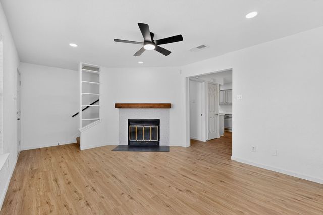 925 Cedar Terrace, Cedar Hill, TX 75104