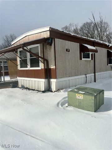 247 Forest Glen, Warren, OH 44481