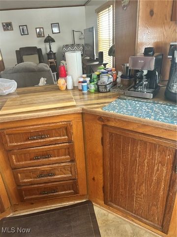 247 Forest Glen, Warren, OH 44481