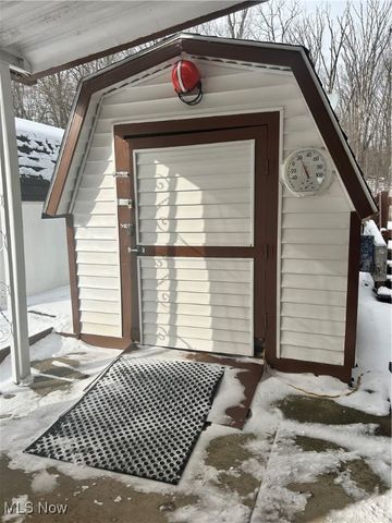 247 Forest Glen, Warren, OH 44481