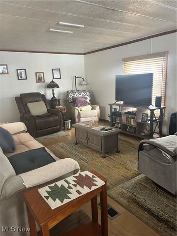 247 Forest Glen, Warren, OH 44481