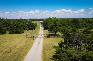 21 AC Edwards Road, Van Alstyne, TX 75495