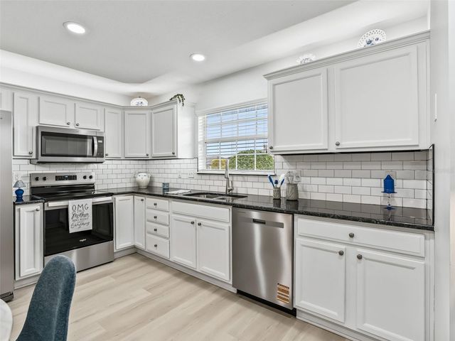 17974 SE 123RD TERRACE, Summerfield, FL 34491