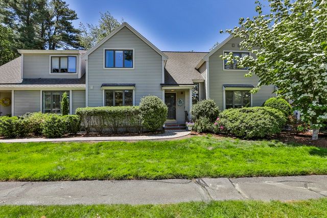 11 Brassie Way 11, North Reading, MA 01864