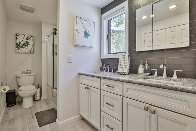 11 Brassie Way 11, North Reading, MA 01864