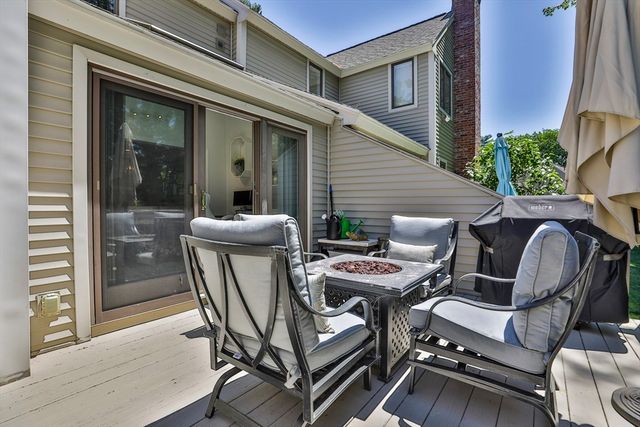11 Brassie Way 11, North Reading, MA 01864