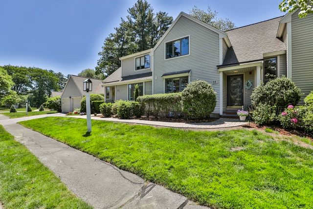 11 Brassie Way 11, North Reading, MA 01864
