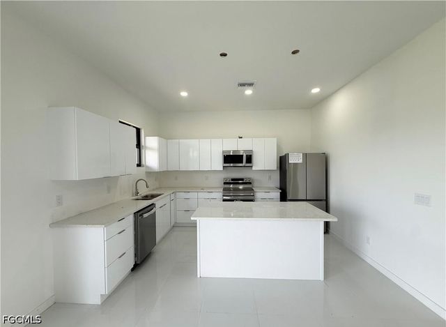 4134 NW 32nd LN, Cape Coral, FL 33993