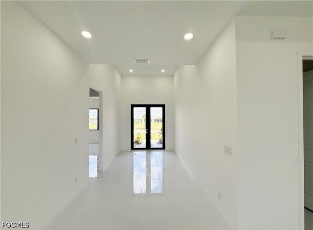 4134 NW 32nd LN, Cape Coral, FL 33993