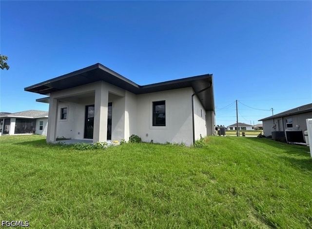 4134 NW 32nd LN, Cape Coral, FL 33993