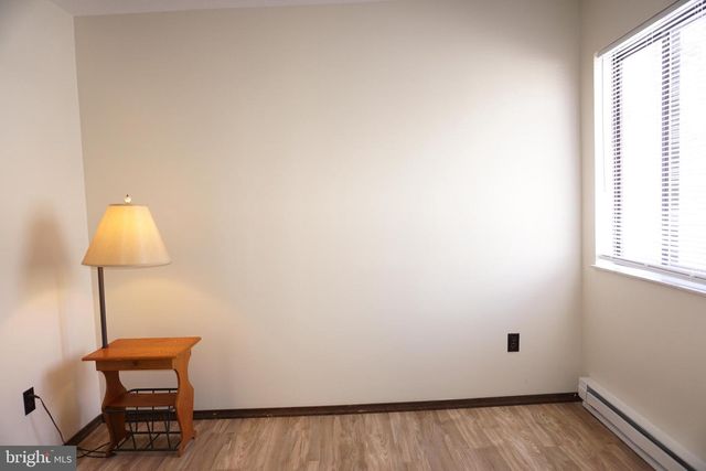 391 BERRY LN, Pocono Lake, PA 18347